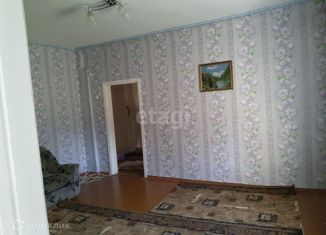 Продам 2-комнатную квартиру, 61.3 м2, Мыски, 8-й квартал, 5