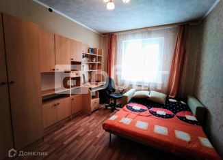 Продается трехкомнатная квартира, 63 м2, Нижний Новгород, улица Маршала Малиновского, 5, микрорайон Кузнечиха-2
