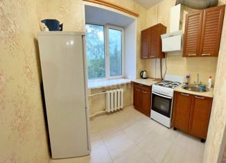 1-комнатная квартира на продажу, 30 м2, Екатеринбург, улица 40-летия Октября, 65, метро Проспект Космонавтов