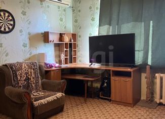 Продажа 2-ком. квартиры, 46 м2, Таганрог, улица Сергея Шило, 192