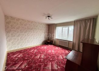 Продаю двухкомнатную квартиру, 56 м2, Барнаул, улица Солнечная Поляна, 43