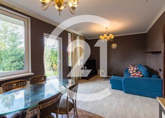 Продаю таунхаус, 96.3 м2, городской посёлок Янино-1, Сиреневый бульвар, 9