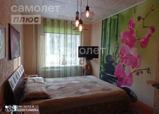 Продам 3-комнатную квартиру, 66 м2, Смоленская область, поселок Красный Бор, 1А