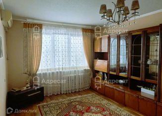 Продаю трехкомнатную квартиру, 64.4 м2, Волгоградская область, улица Пушкина, 136