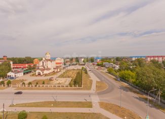 Продается 2-комнатная квартира, 61 м2, посёлок городского типа Боровский, улица Мира, 23