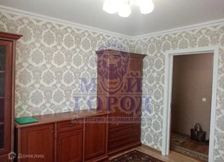 Двухкомнатная квартира в аренду, 50 м2, Батайск, улица Кулагина, 55