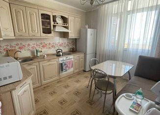 Продается двухкомнатная квартира, 56.7 м2, Оренбургская область, улица Геннадия Донковцева, 15
