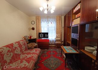 Продам 1-комнатную квартиру, 30.3 м2, Нижний Новгород, улица Лейтенанта Шмидта, 16, метро Заречная