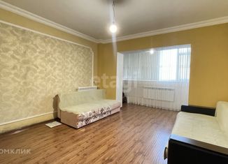 Продам 2-комнатную квартиру, 72.5 м2, Карачаево-Черкесия, улица Космонавтов, 41Б
