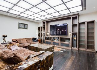 Продаю четырехкомнатную квартиру, 210.6 м2, Москва, Поварская улица, 28с2, метро Арбатская