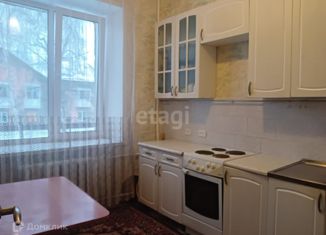 Продаю 3-комнатную квартиру, 79 м2, Кемеровская область, улица Рукавишникова, 44