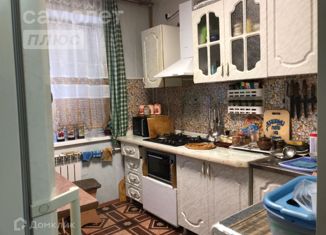 Продам 2-ком. квартиру, 49 м2, Нариманов, Волгоградская улица, 22