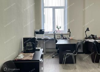 Продам офис, 313 м2, Санкт-Петербург, Петровская коса, 1к1, метро Приморская