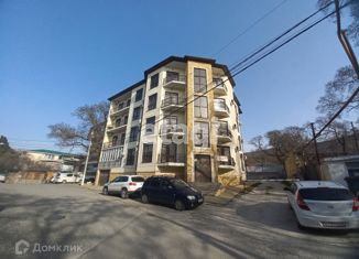 Продам 1-комнатную квартиру, 55 м2, село Кабардинка, микрорайон Жемчужный, 3