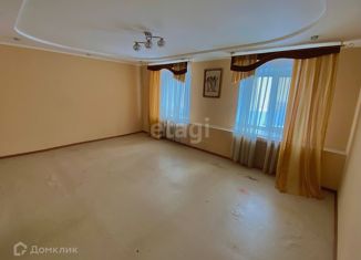 Продам 2-комнатную квартиру, 52.3 м2, Тамбовская область, Советская улица, 124