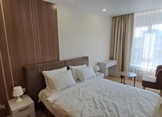 Продажа квартиры студии, 32 м2, Красноярск, улица Партизана Железняка, 38, ЖК Золотое Сечение