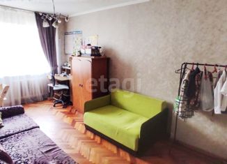 Продам 2-ком. квартиру, 62.7 м2, поселок городского типа Массандра, улица Мухина, 38к1