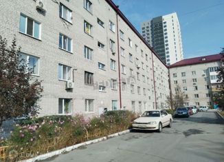 Продается 1-комнатная квартира, 32 м2, Тюмень, улица Шишкова, 11, Центральный округ