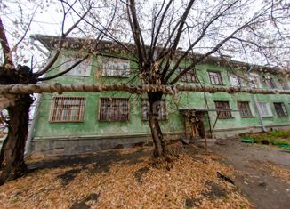 Продажа 1-комнатной квартиры, 93 м2, Курганская область, улица Орджоникидзе, 3
