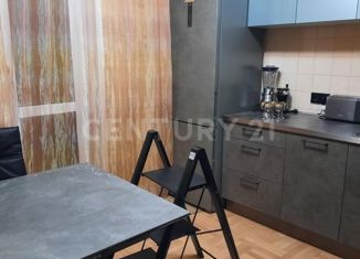 Продаю трехкомнатную квартиру, 83.8 м2, Москва, улица Богданова, 42, улица Богданова