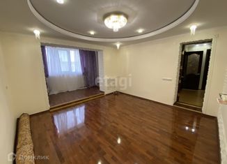 Продается 3-комнатная квартира, 96.3 м2, Черкесск, проспект Ленина, 58 А