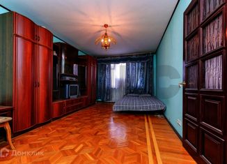 Продам однокомнатную квартиру, 42 м2, Краснодар, улица Думенко, 10, улица Думенко