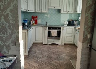 Продается 2-ком. квартира, 51.1 м2, Нижний Новгород, улица Янки Купалы, 26, метро Парк Культуры