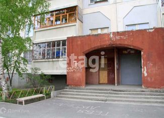 Продам 2-комнатную квартиру, 53.7 м2, Курган, Солнечный бульвар, 11, Западный район