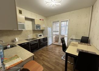 Продам 2-ком. квартиру, 55.7 м2, Тюмень, Московский тракт, 85к1, ЖК Московский