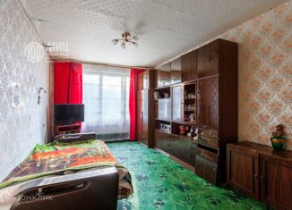 Продам 2-комнатную квартиру, 44.5 м2, Москва, метро Строгино, улица Исаковского, 14к1