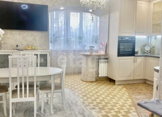 Продается четырехкомнатная квартира, 170 м2, Липецк, Советская улица, 28