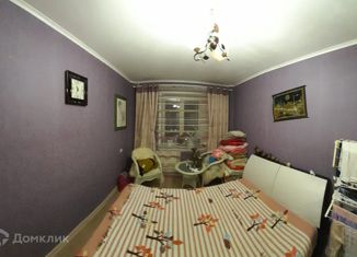 Продается трехкомнатная квартира, 64.4 м2, Усть-Илимск, Белградская улица, 13