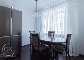 Продается 3-комнатная квартира, 88.3 м2, Санкт-Петербург, улица Беринга, 27к2, улица Беринга