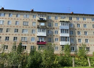 Продается 3-ком. квартира, 50.6 м2, поселок городского типа Северный, улица 8 Марта, 17