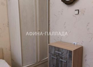 Продается трехкомнатная квартира, 63.9 м2, Тюменская область, улица Зверева, 50