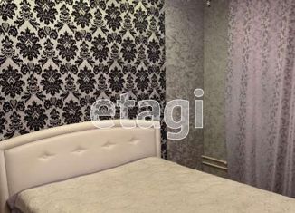 Сдается в аренду двухкомнатная квартира, 56 м2, Новосибирск, улица Маяковского, 1/1, улица Маяковского