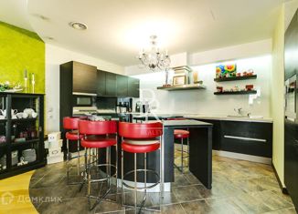 Продаю четырехкомнатную квартиру, 177.5 м2, Москва, проспект Вернадского, 94к4, метро Тропарёво