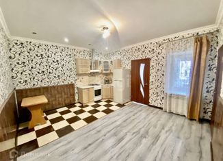 Продажа 2-ком. квартиры, 42 м2, Симферополь, улица 8 Марта, 29, Киевский район