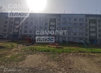 Продается двухкомнатная квартира, 57 м2, село Талашкино, улица Ленина, 10