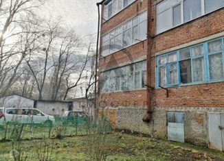 Продажа 1-комнатной квартиры, 30.1 м2, Апшеронск, улица Комарова, 48