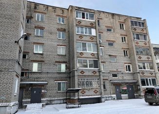 Продажа 3-комнатной квартиры, 56 м2, рабочий посёлок Заветы Ильича, Приморский бульвар, 5