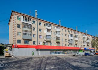 Продается 1-комнатная квартира, 30.1 м2, Свердловская область, Селькоровская улица, 104