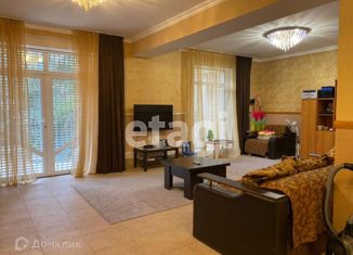 Продается четырехкомнатная квартира, 207 м2, Сочи, улица Удачи, 10, Адлер