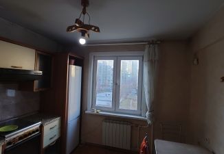 Продается 3-ком. квартира, 68 м2, Ангарск, 6-й микрорайон, 16Г