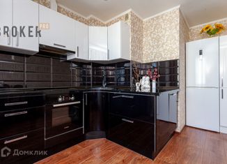 Трехкомнатная квартира на продажу, 79.7 м2, Санкт-Петербург, проспект Героев, 25к1