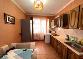 Продаю 2-комнатную квартиру, 57.1 м2, Краснодар, Апрельская улица, 23, Апрельская улица