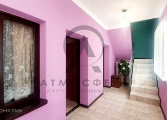 Продается дом, 210 м2, поселок городского типа Новомихайловский, улица Ленина