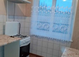 Сдаю в аренду 2-ком. квартиру, 45 м2, Старый Оскол, улица Хмелёва, 1