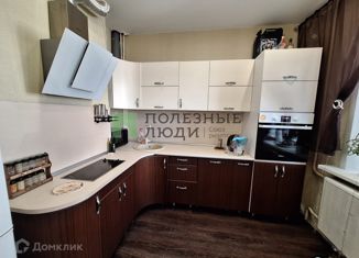 Продаю 2-комнатную квартиру, 56 м2, Саха (Якутия), проспект Ленина, 20