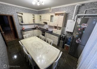Продажа двухкомнатной квартиры, 63.2 м2, Ставрополь, улица Города-Побратима Безье, 15/2, ЖК Восток